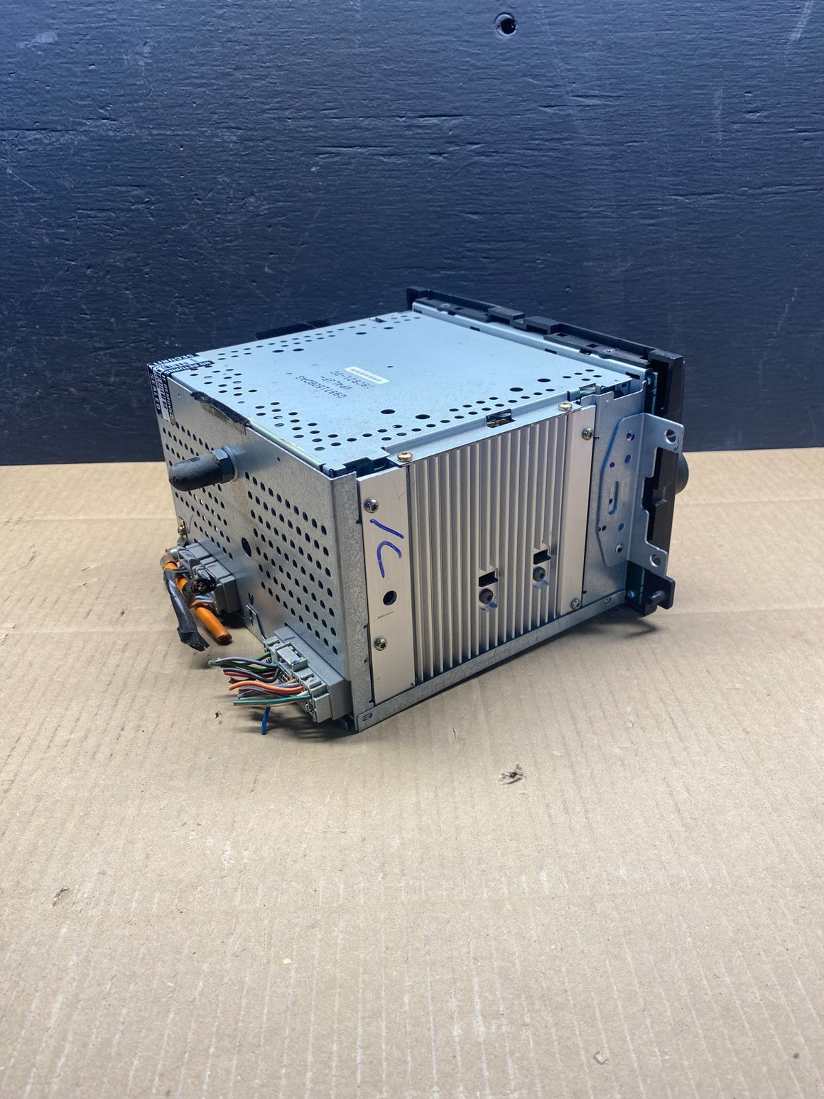 2004 2010 Ford F150 Radio Stereo Audio AM/FM ad1484 DG2