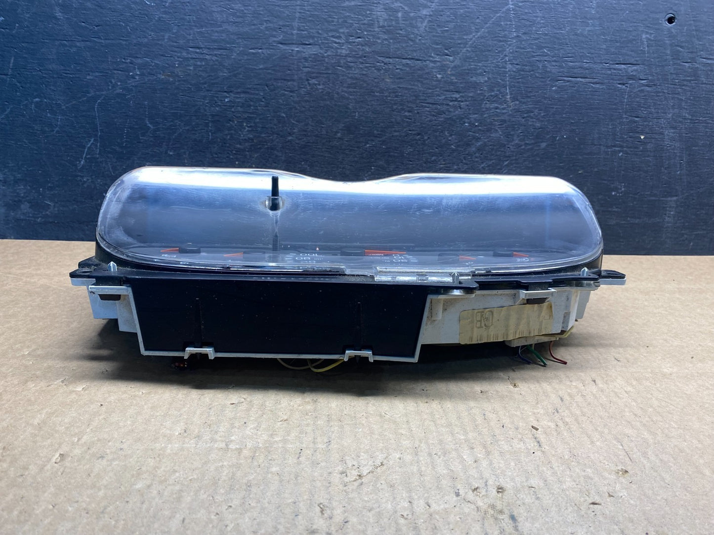 1997 to 2003 Ford E150 E250 VAN Gauge Speedometer Cluster ag7430 DG3