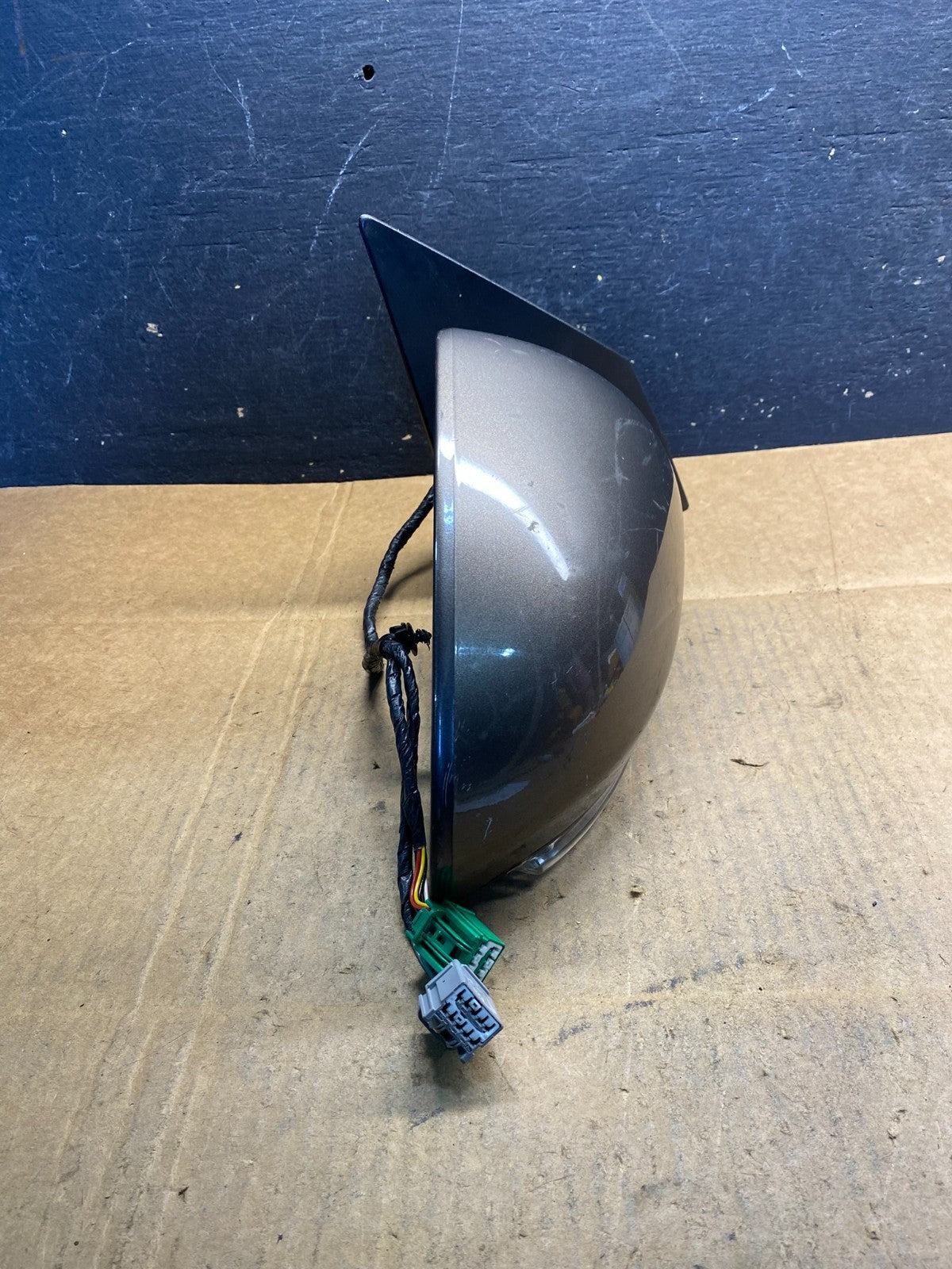 2008 to 2012 Buick Enclave Right Passenger Side View Door Mirror AB3836 DG10
