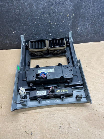 2008 to 2012 Jeep Liberty Dash Climate Temperature Control Radio Bezel AH3704 DG5