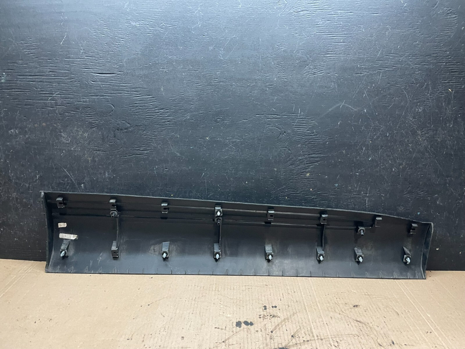 2020 to 2023 Ford Explorer Front Left Door Molding Trim OEM J3653 DG16