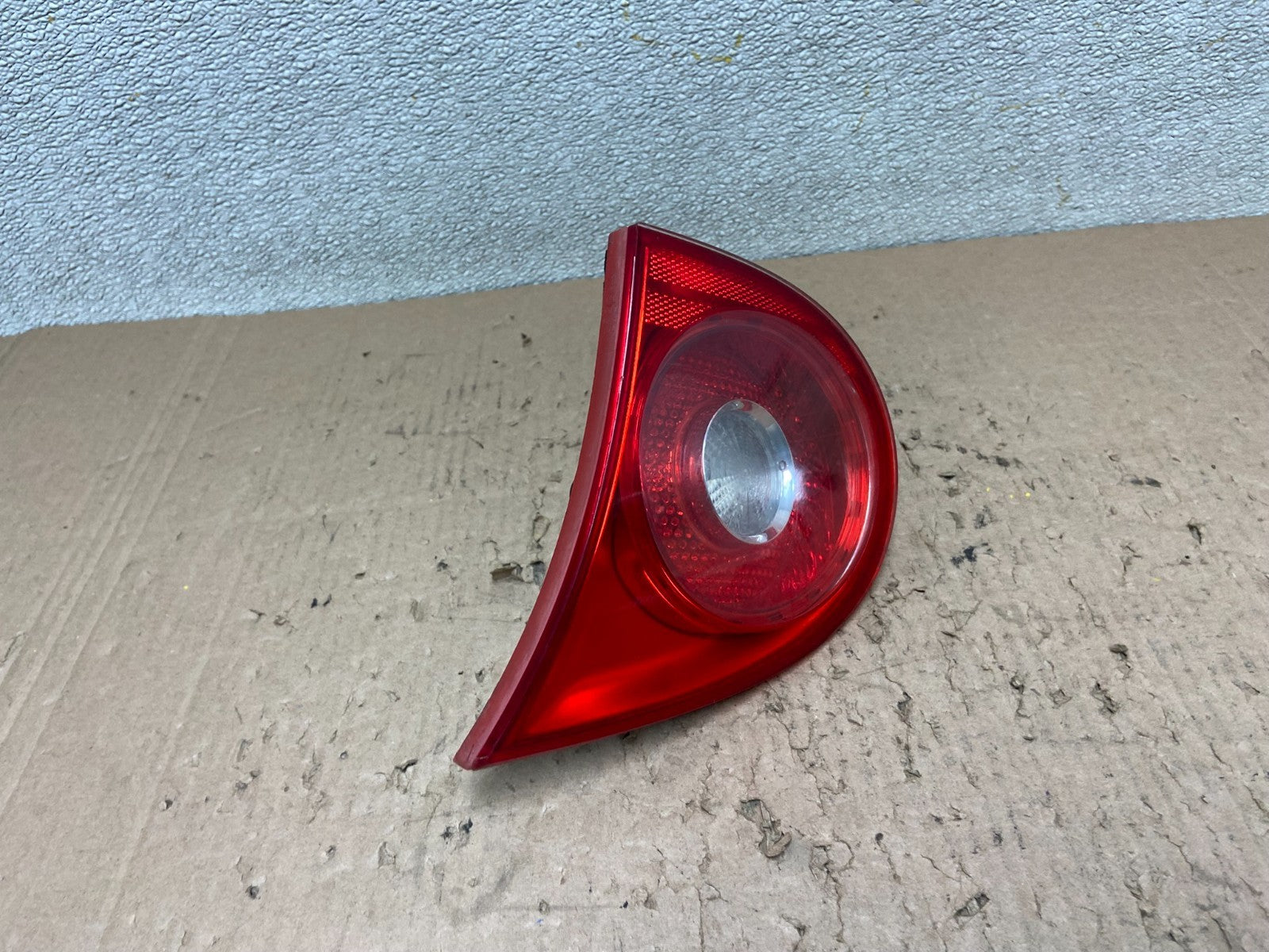 2006-2009 Volkswagen Golf Right Passenger Rh Tail Light Inner Trunk OEM Y0464 GD2