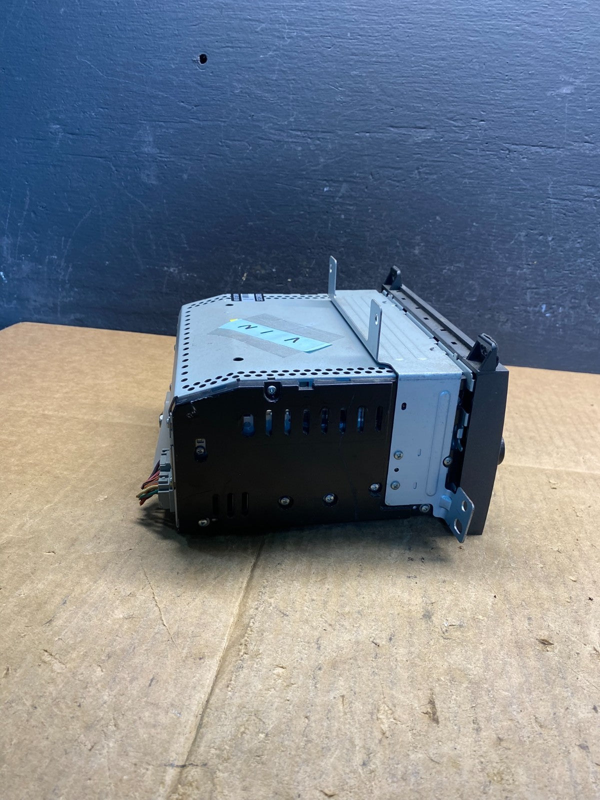 2003 - 2010 Lincoln Town Car AM/FM Radio CD Player AD3644 DG2