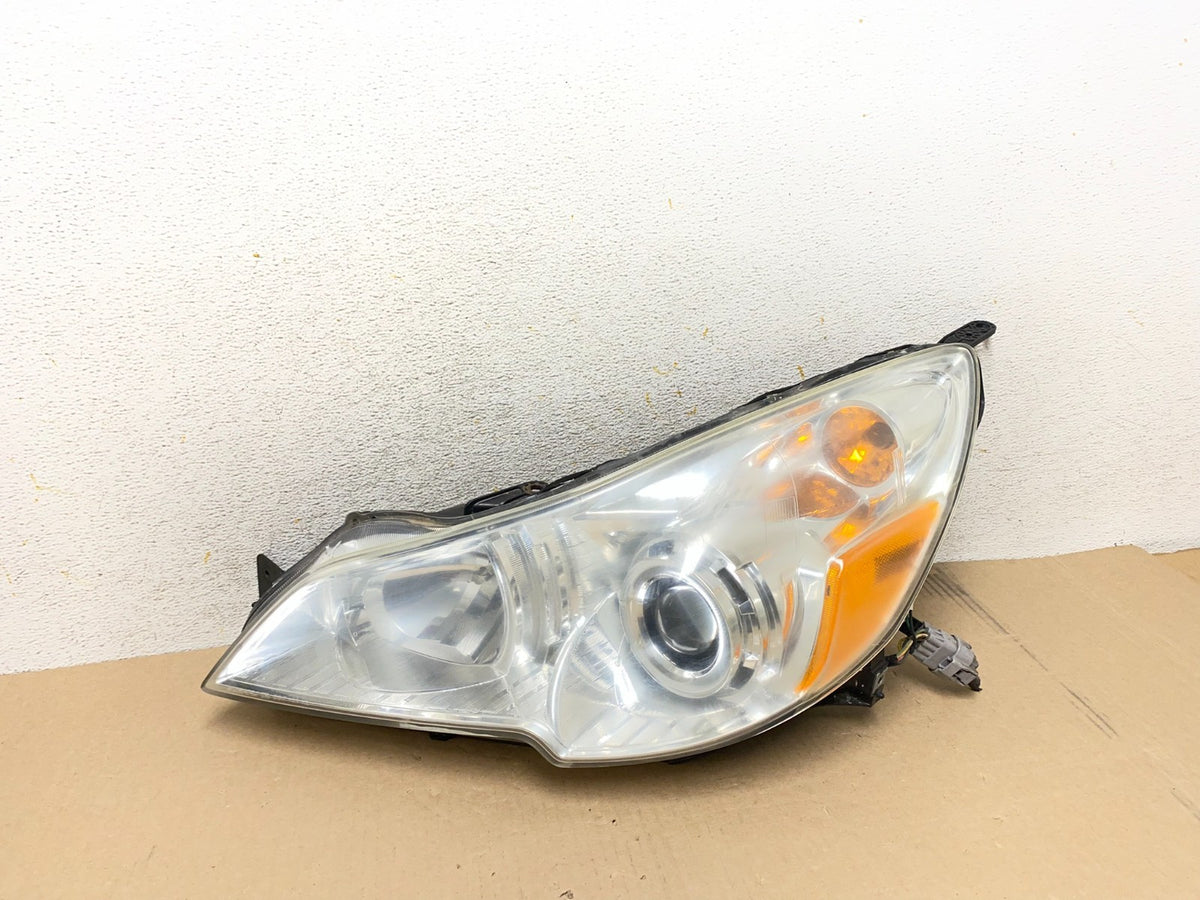 2010 2011 2012 Subaru Legacy Outback Left Driver Halogen Headlight AJ1966 DW0