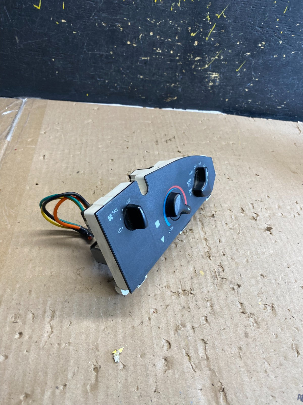 1997-2014 Ford Van Econoline E150 E250 Heater Climate Fan Control AB2236 DG1