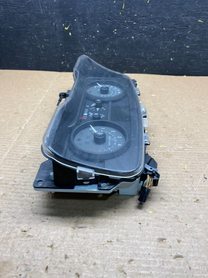 2009 to 2010 Mercury Marquis Speedometer Cluster Gauge Oem Q9635 DG2