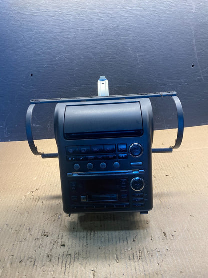 2003 - 2004 Infiniti G35 AM/FM Radio Climate Control Panel AC2712 DG0