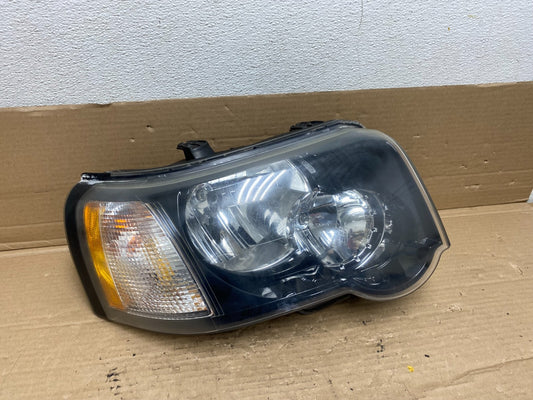 2004-2005 Land Rover Freelander Right Passenger Rh Halogen Headlight O2568 DW0