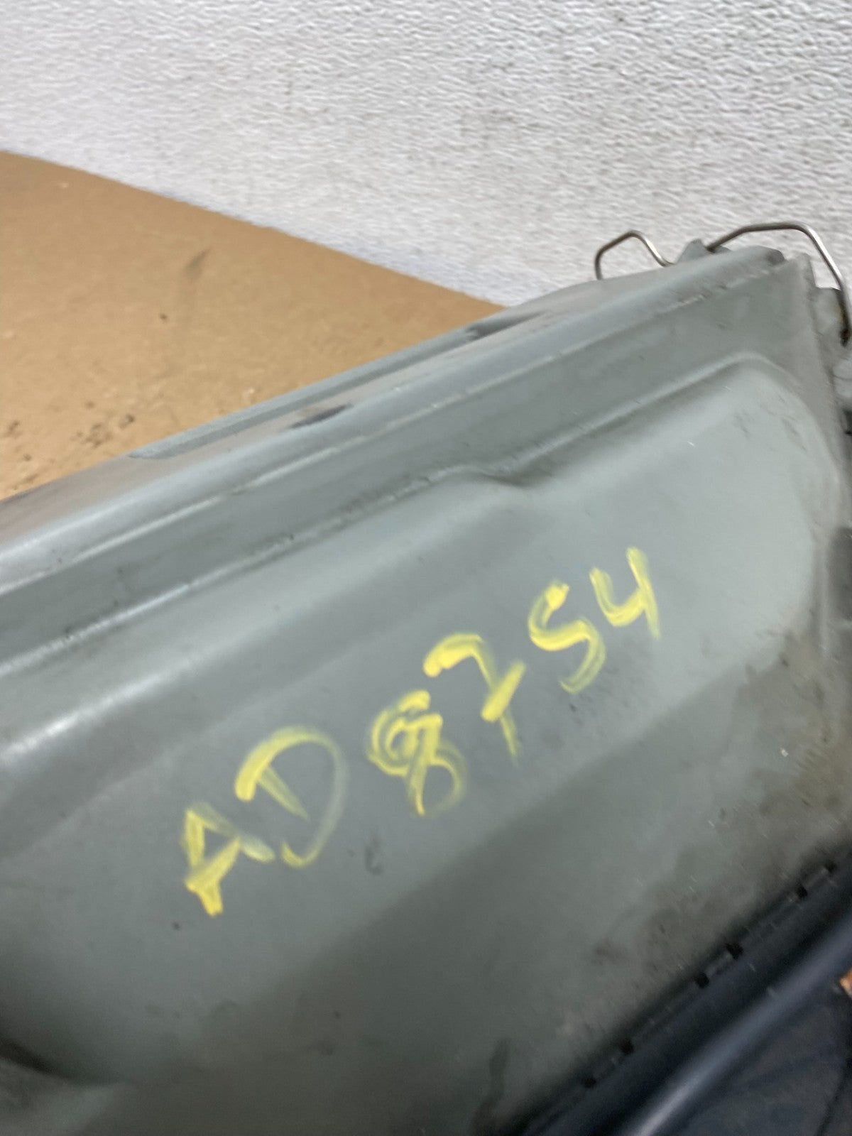 1992 1993 Mercedes W140 S500 Left Driver LH Halogen Headlight AD8754 DG7