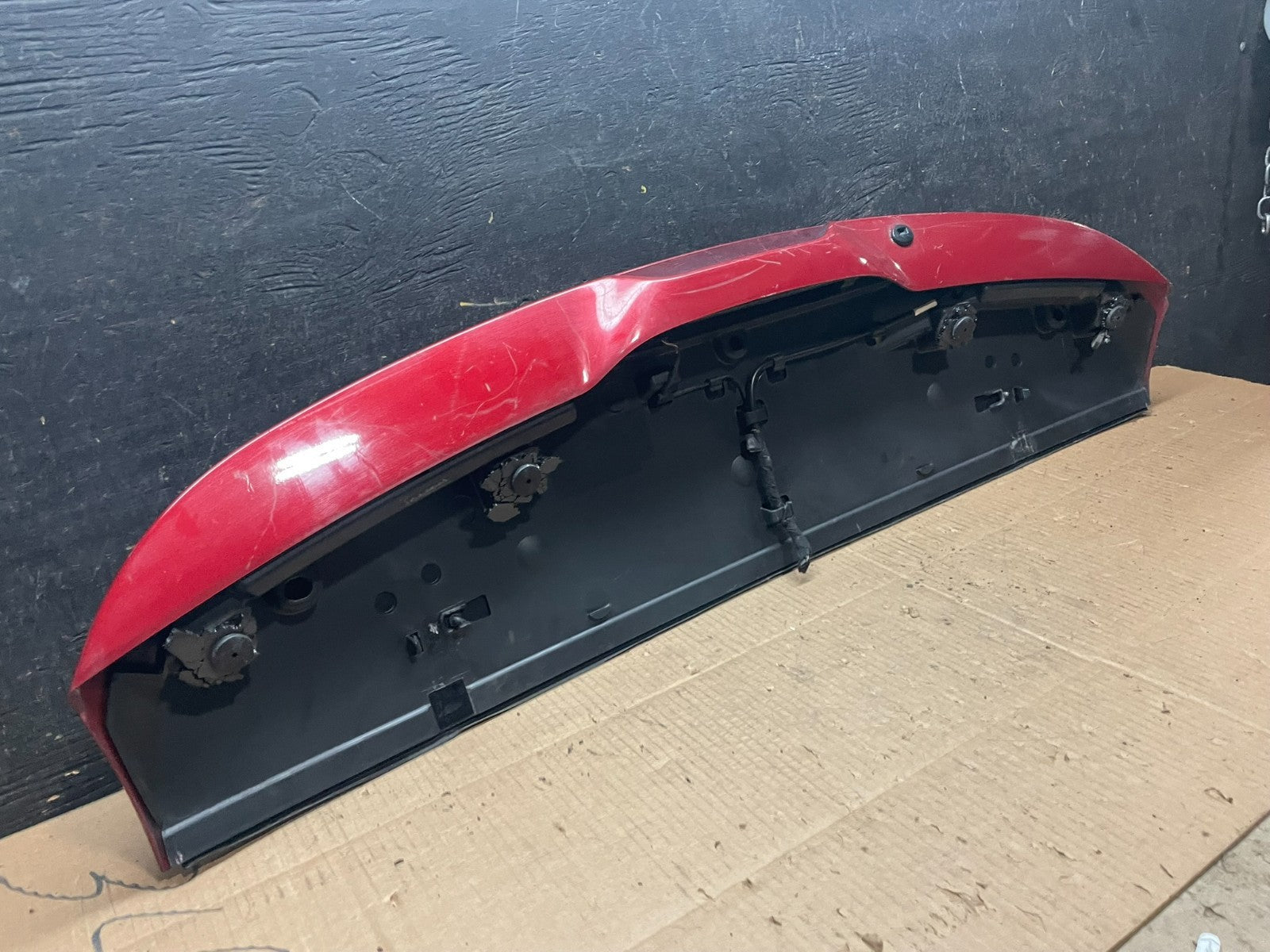 2011 to 2013 Jeep Grand Cherokee Rear Spoiler Wing OEM Y1886 DG8