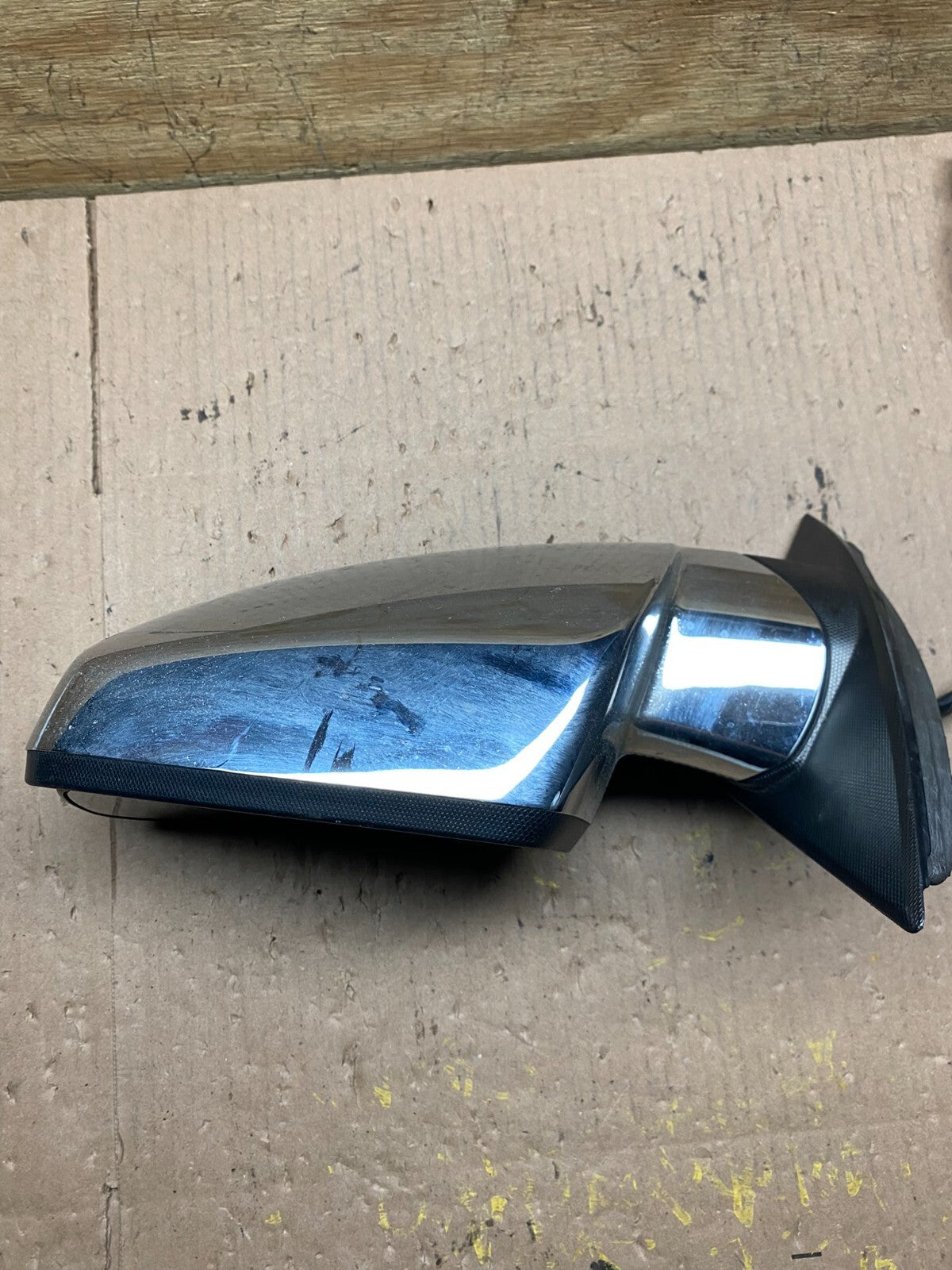 2010 to 2014 Chevrolet Equinox Left Driver Heated View Door Mirror A3884 OEM DG12