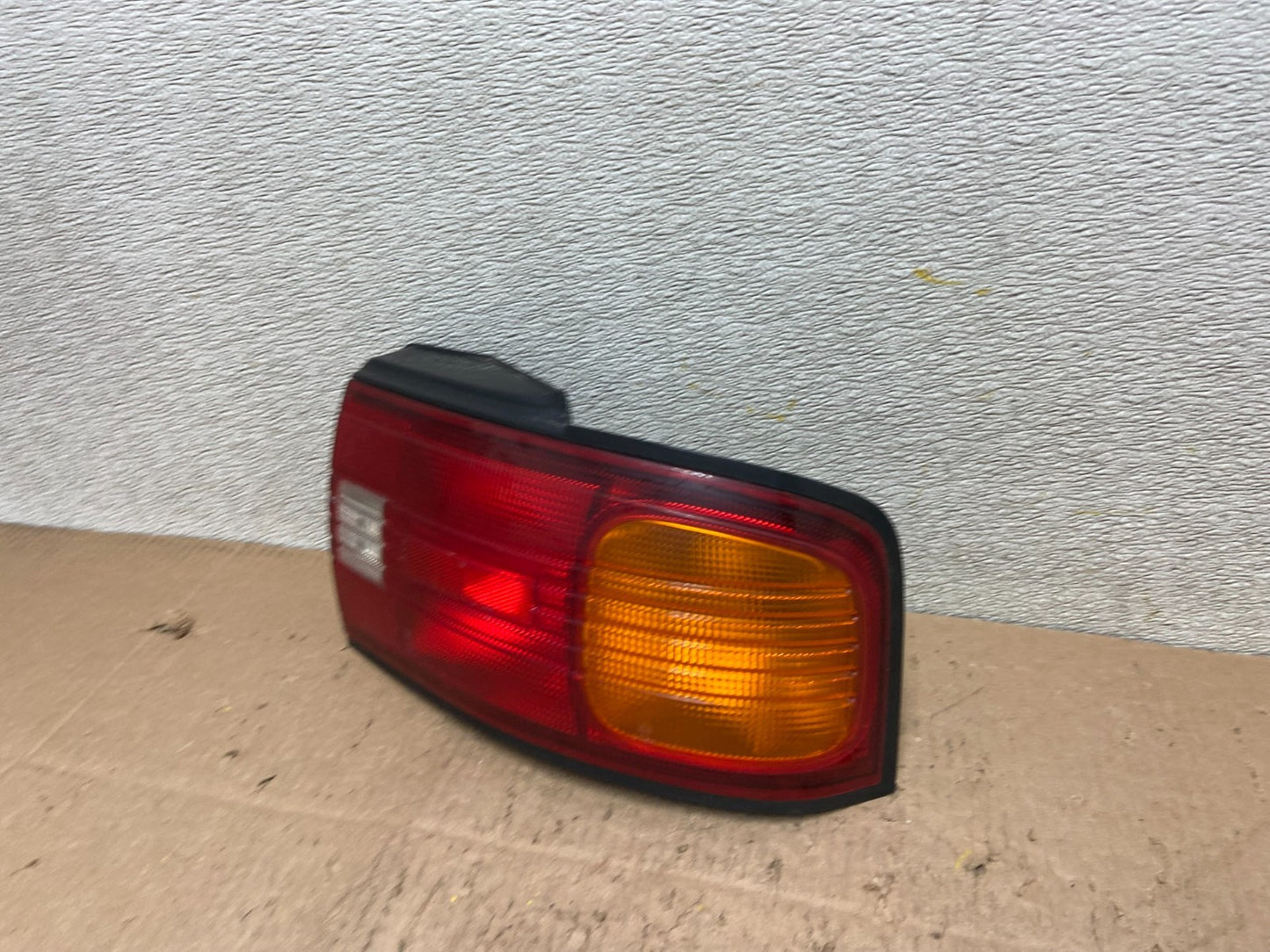 1992 to 1995 Mazda Protege Right Passenger Side Tail Light OEM Y3252 DW1