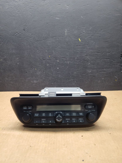 2005 to 2010 Honda Odyssey Am Fm Cd Player Radio Receiver H7638 DG10