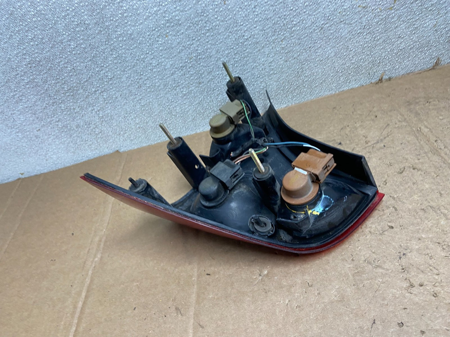 2000 to 2004 Ford Focus Left Driver Side Tail Light OEM AA52336