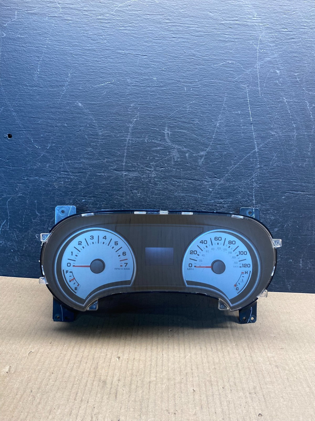 2006 Ford Explorer Speedometer Cluster Gauge AG3957 DW0