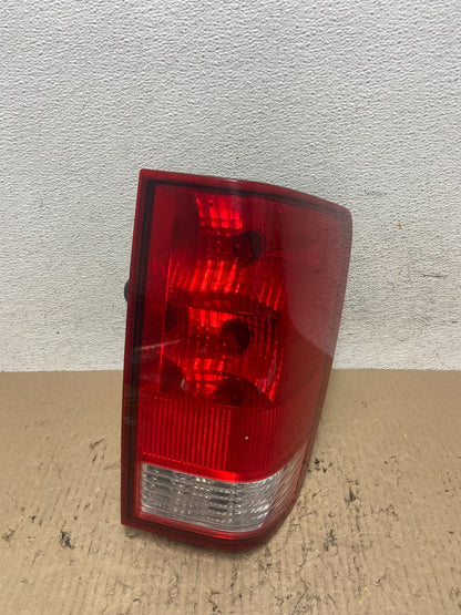 2004 to 2015 Nissan Titan Right Passenger RH Side Tail light AF7140 DW0