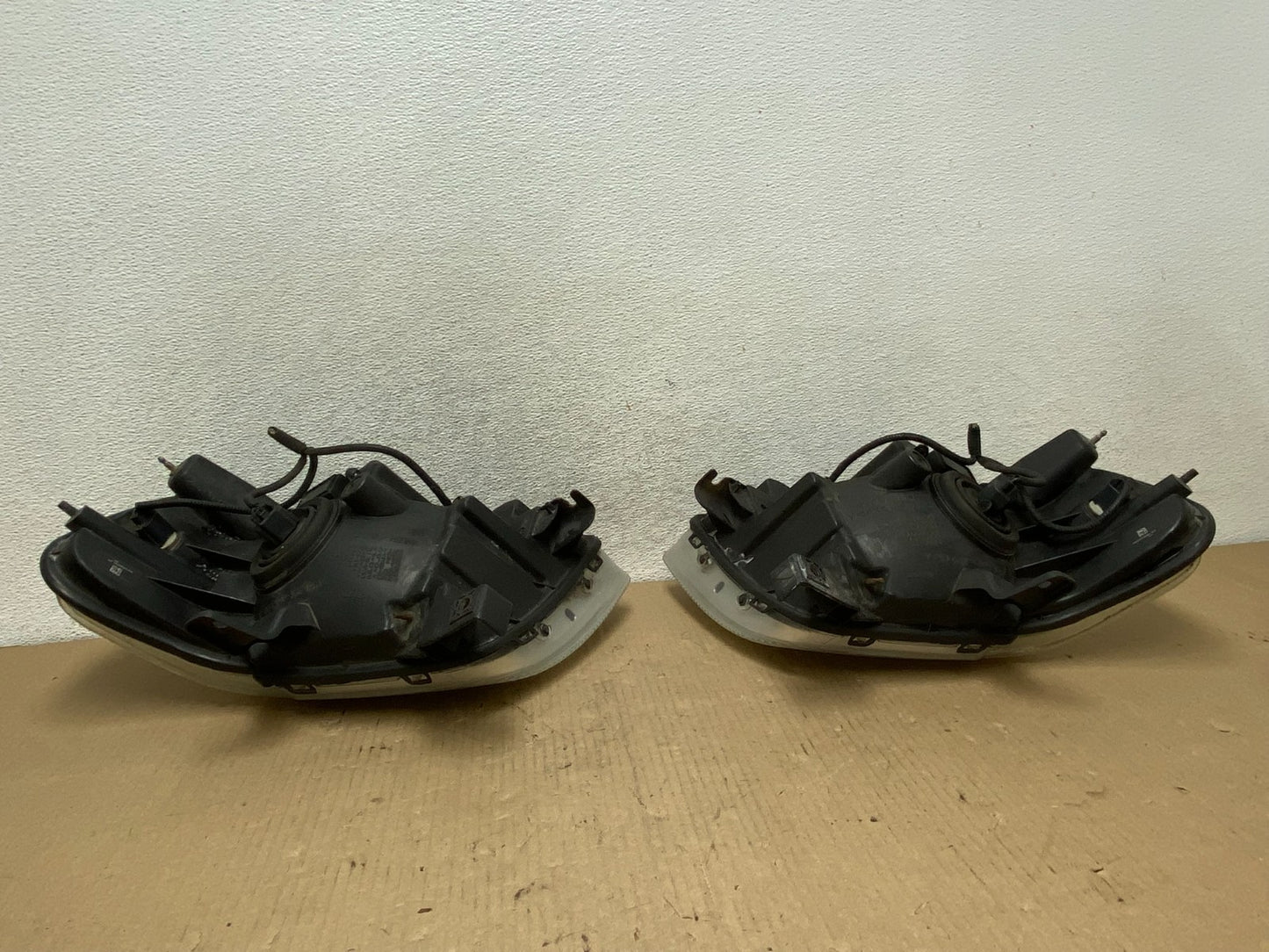 2006 2007 2008 2009 2010 Ford Explorer Left+Right Set Headlights AG7965 DW7