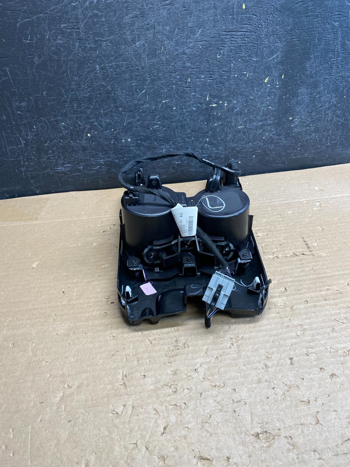 2013 to 2016 Ford Fusion Front Center Console Cup Holder Cupholder ag6233 DG4