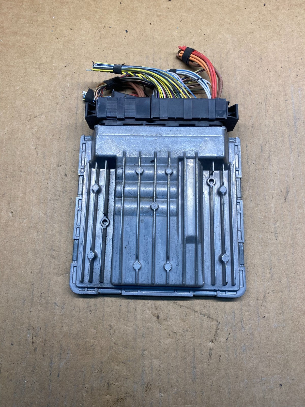 2007 - 2011 BMW 328i 528i E90 ECM ECU Engine Computer 7594485 ah5015 DG1