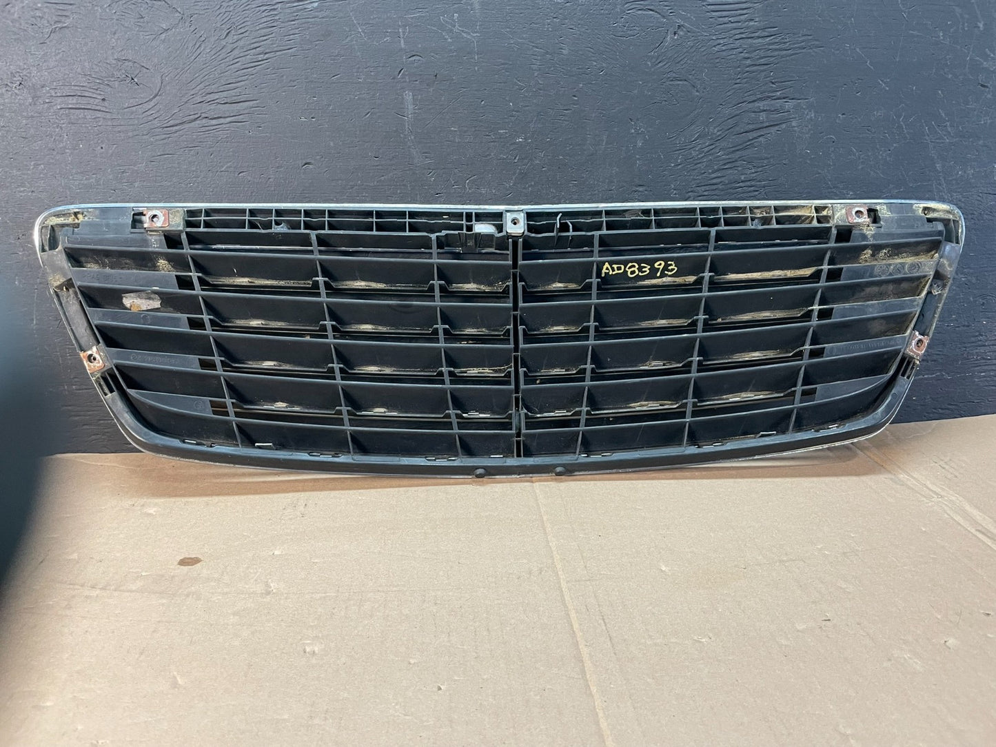 2003 to 2006 Mercedes Benz S-Class Front Grille ad8393 DG3