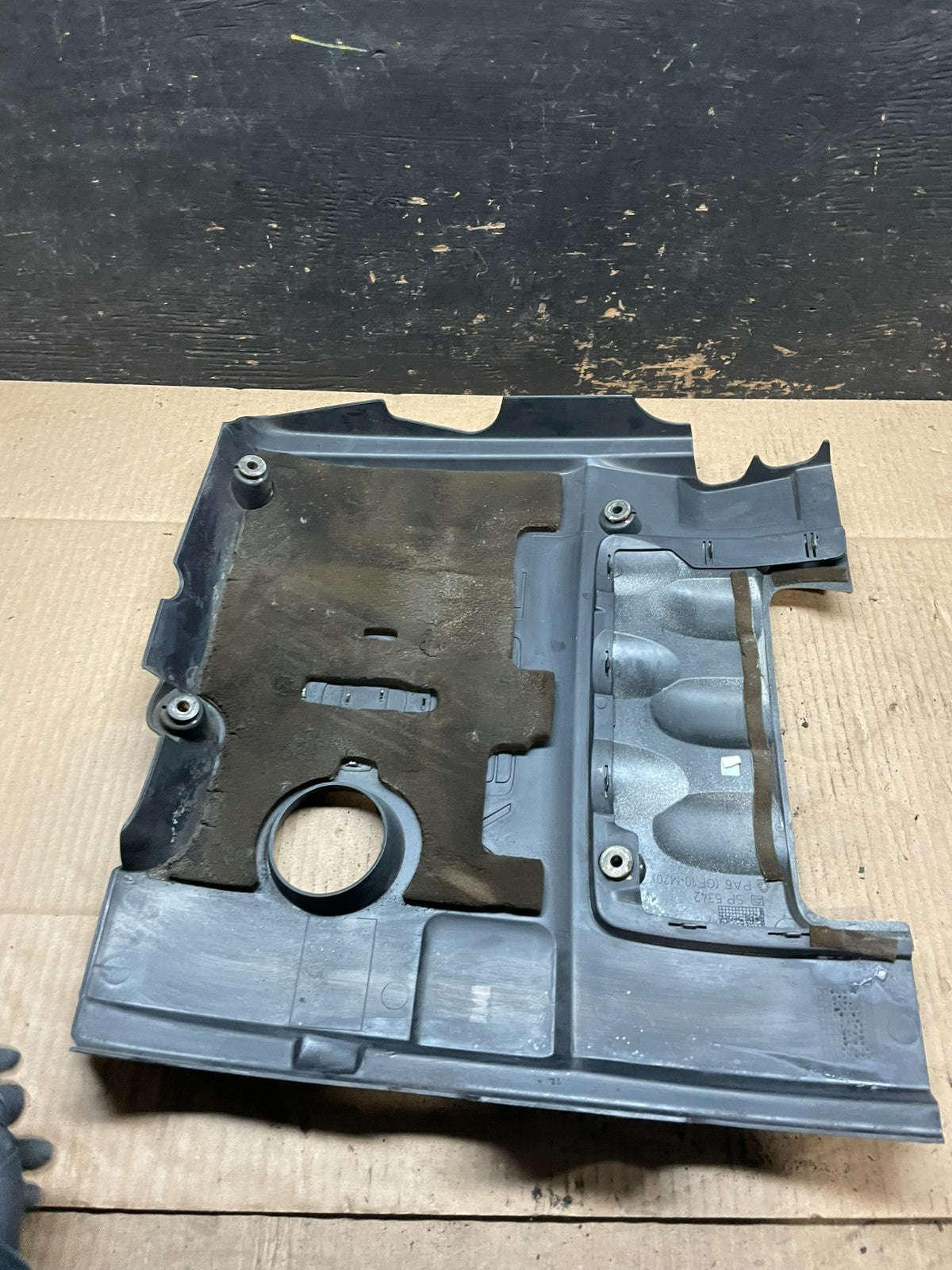 2004 to 2008 Nissan Maxima 3.5L Engine Cover T6597 DG6