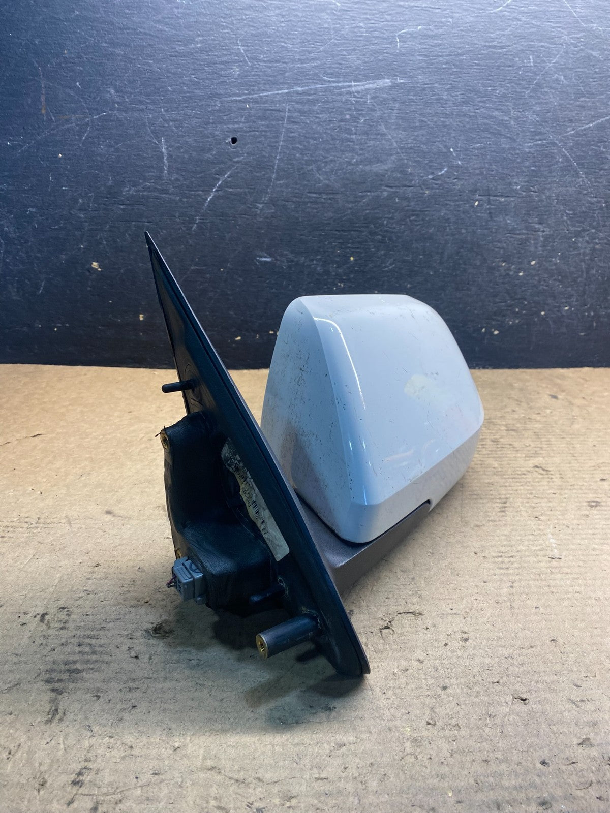 2010 to 2012 Mercury Mariner Left Driver LH Heated View Door Mirror AA2853 MS1