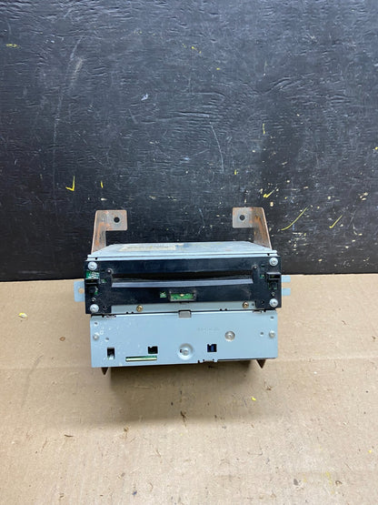 2006 - 2007 Nissan Pathfinder Radio AM/FM Receiver u4636 DG0