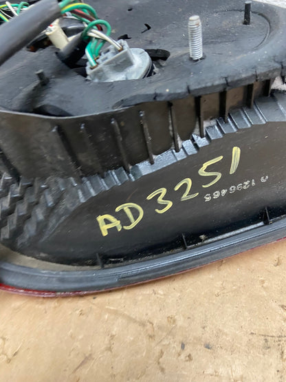 2002 2003 2004 Toyota Camry Tail Light Right Passenger Rh Side AD3251 LK6