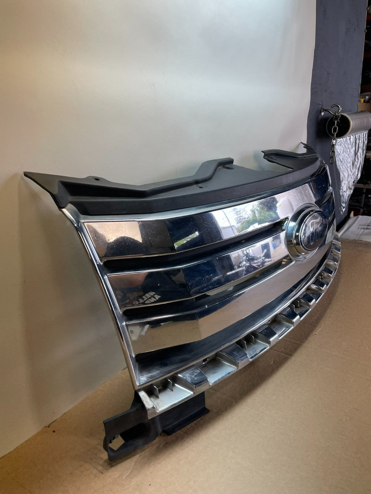 2008 to 2009 Ford Taurus Front Upper Grill Grille Chrome AG9991 DG2