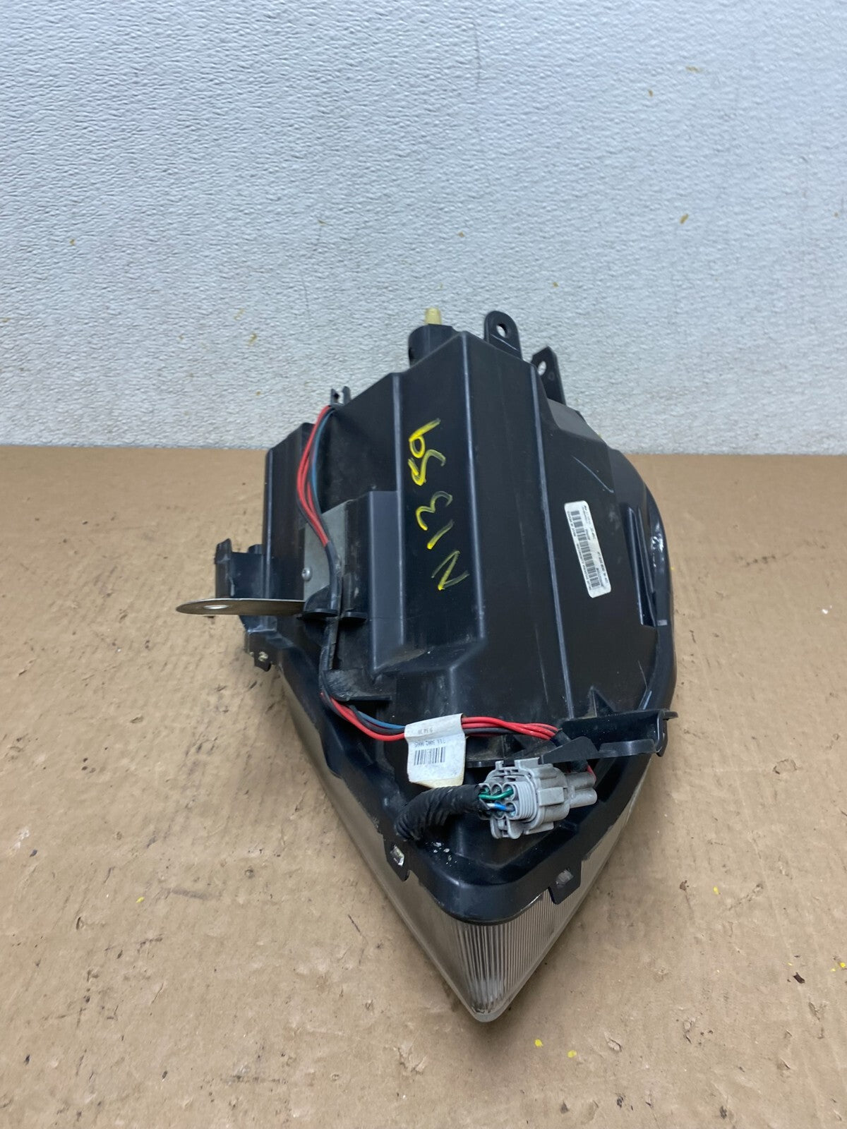 2010-2012 Nissan Sentra Halogen Left Driver LH Black Headlight N1359 DW8