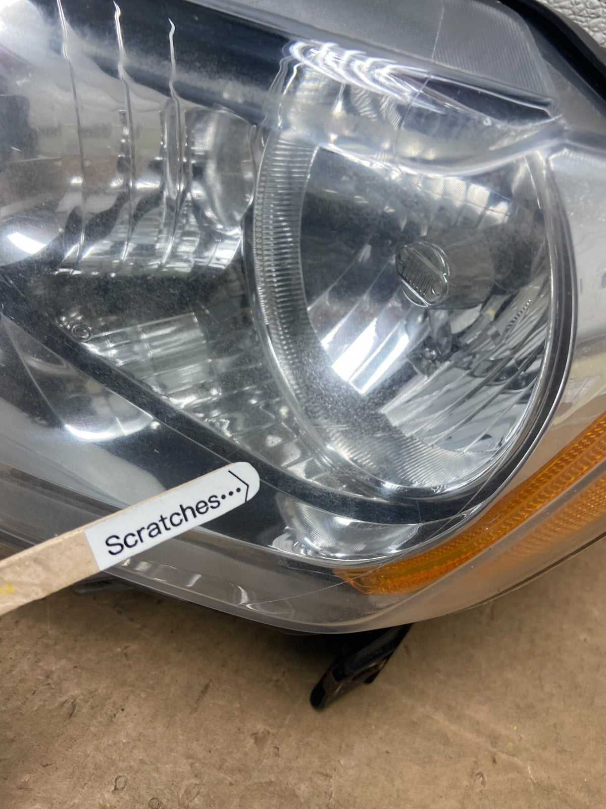 2011 to 2013 Jeep Grand Cherokee Halogen Left Driver Lh Headlight Oem Y5621 DW3