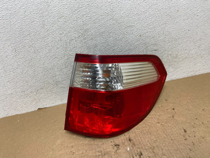 2005 2006 2007 Honda Odyssey Right Passenger RH Side Tail Light AF8362 DW0