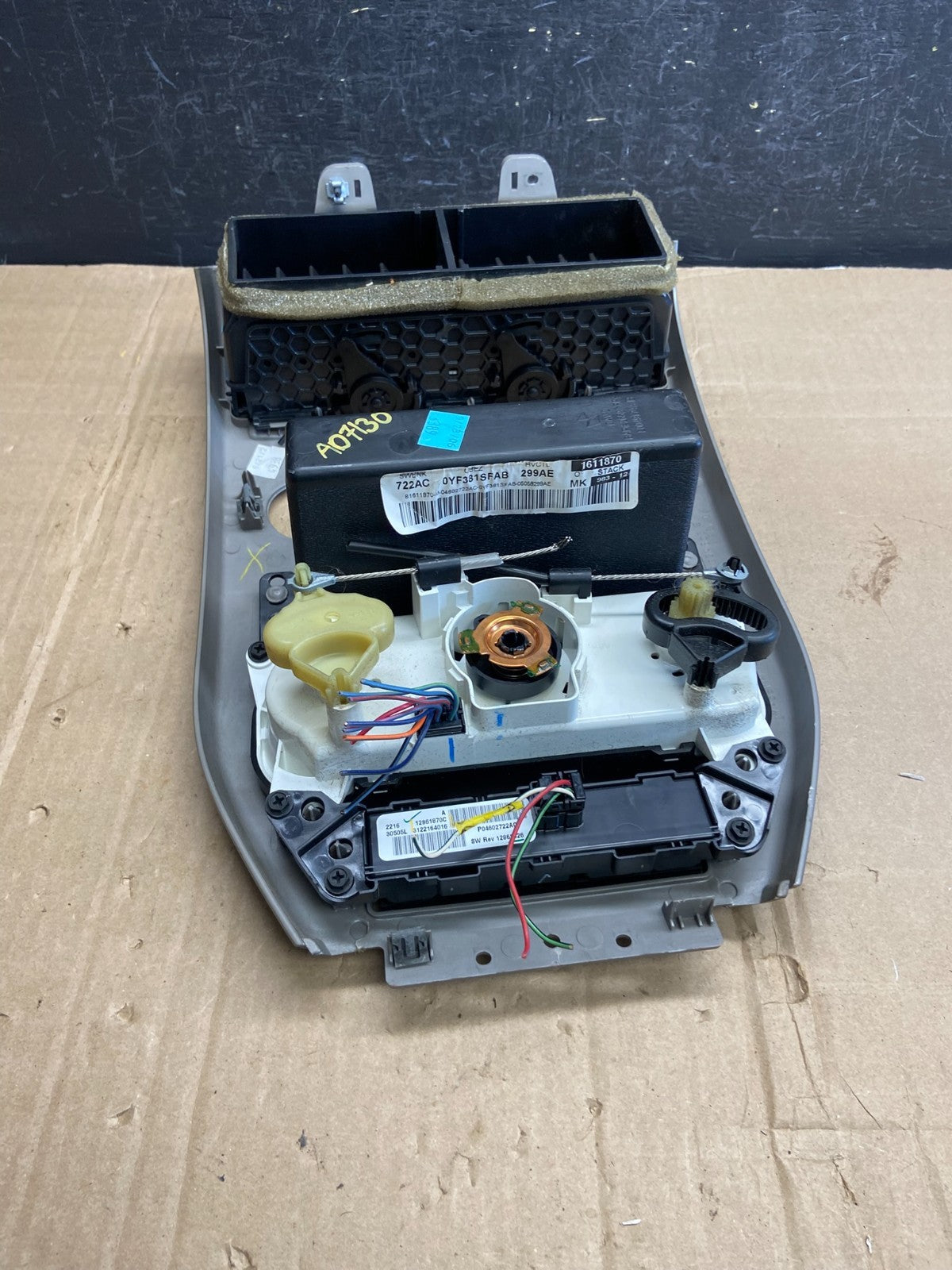 2007 to 2009 Dodge Caliber Dash Radio Center Bezel Climate Dash ad7130 DG7