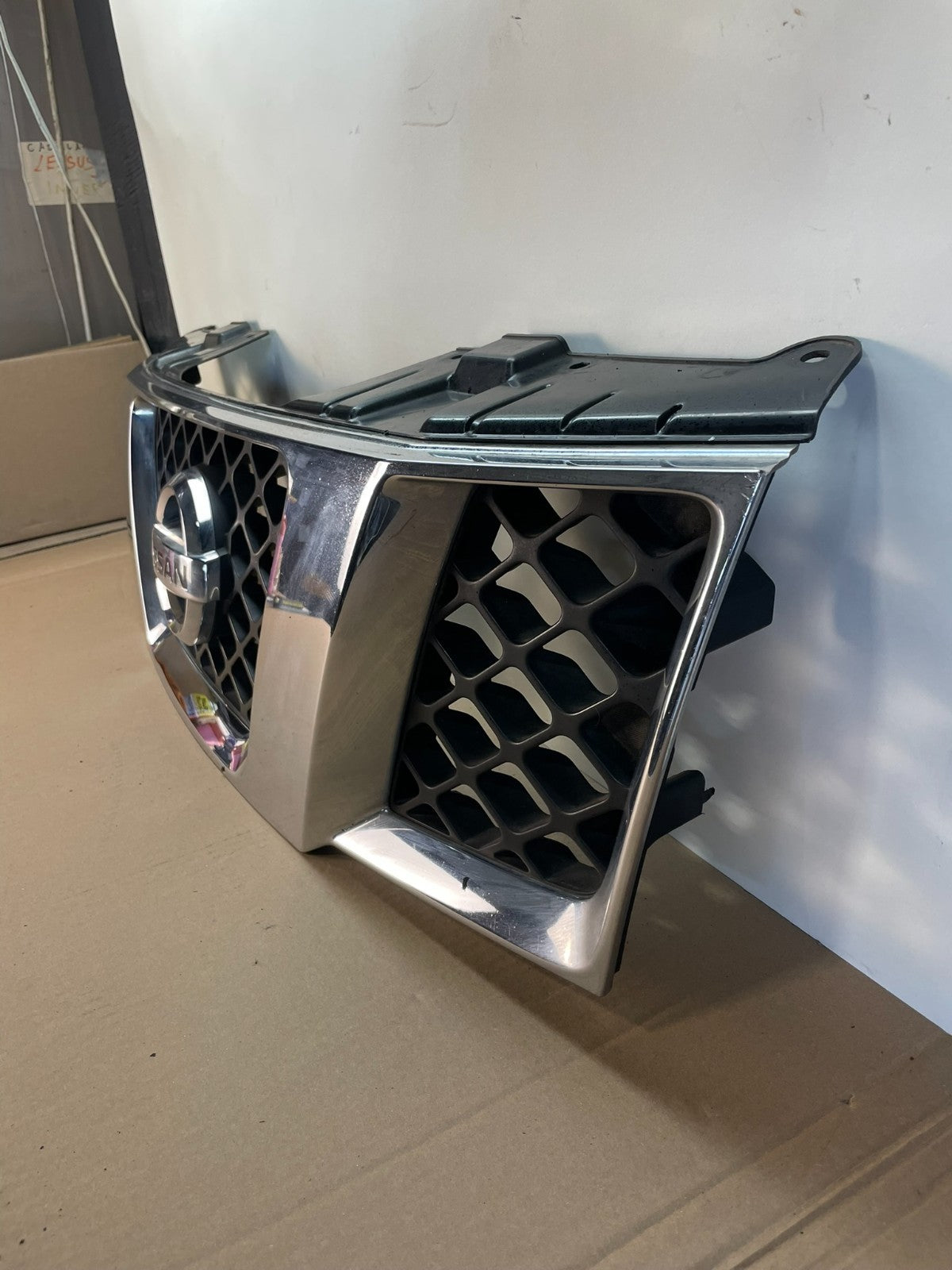 2005 2006 2007 Nissan Pathfinder Chrome Front Upper Grill Grille AI0631 DG1