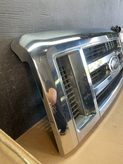 2008 to 2014 Ford Econoline E150 E250 Front Upper Chrome Grill Grille ad5728 DG2