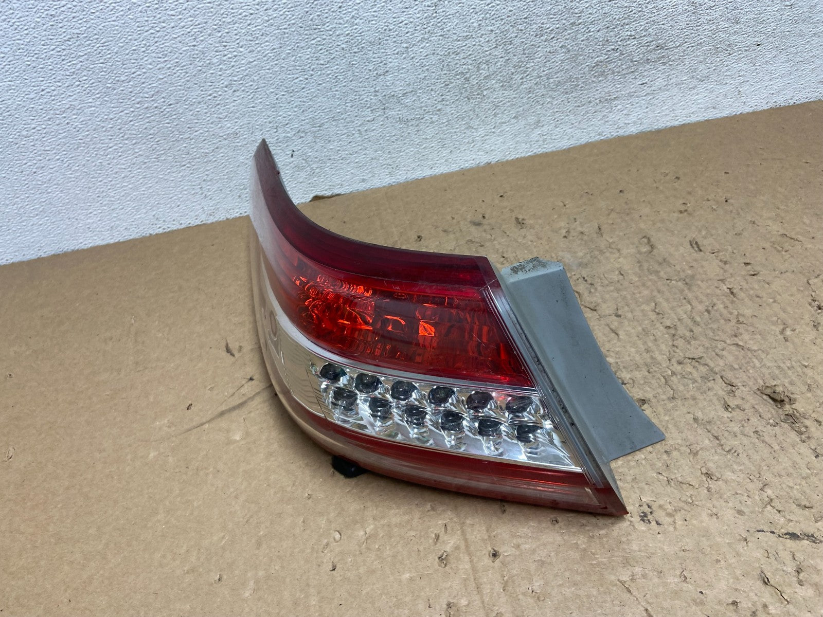 Led Trim 2010-2011 Toyota Camry Left Driver Lh Side Tail Light AG1448 DW1