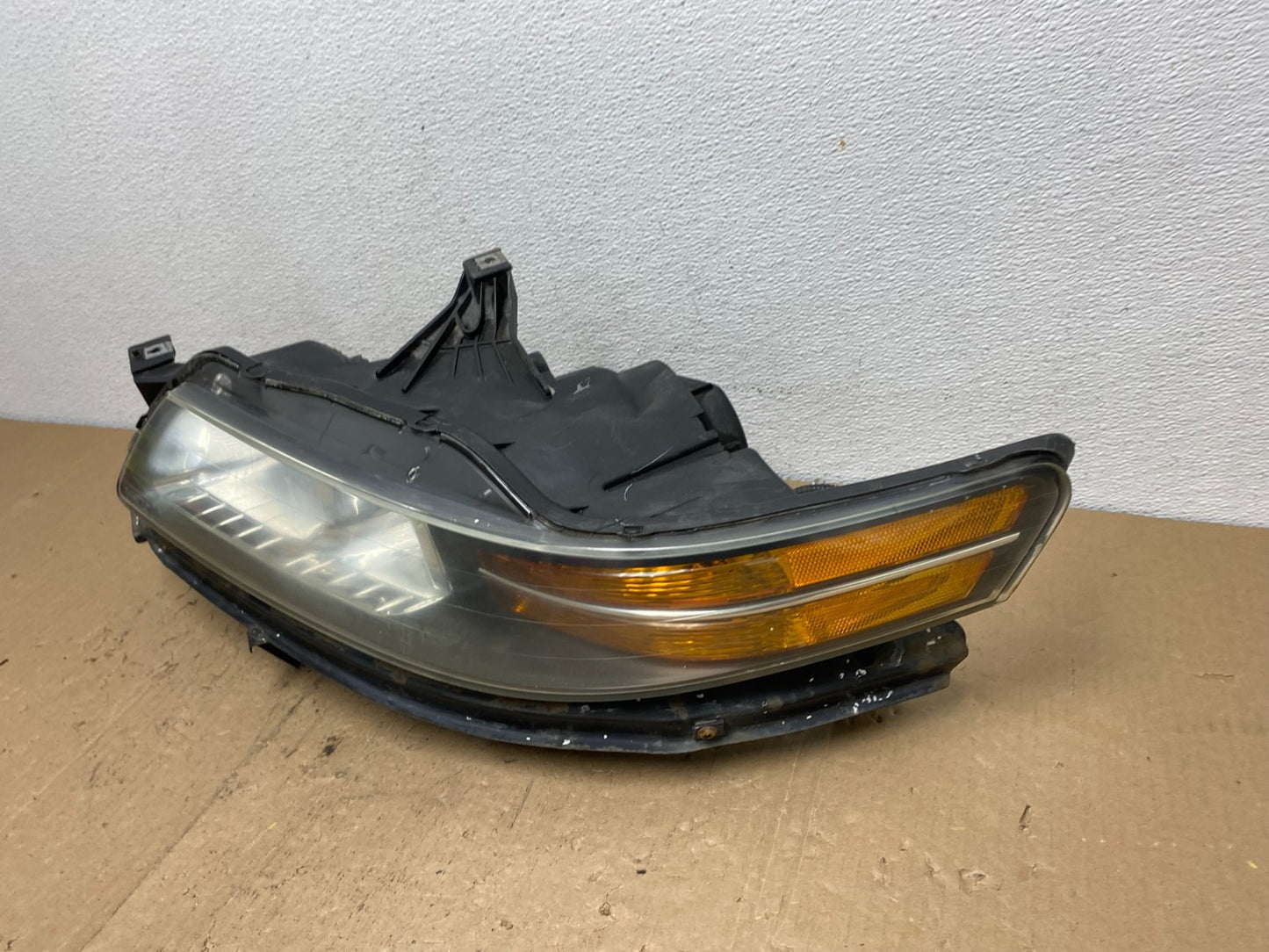 2004 2005 2006 Acura TL Headlight Left Driver LH Side Xenon HID AC6056 DW1