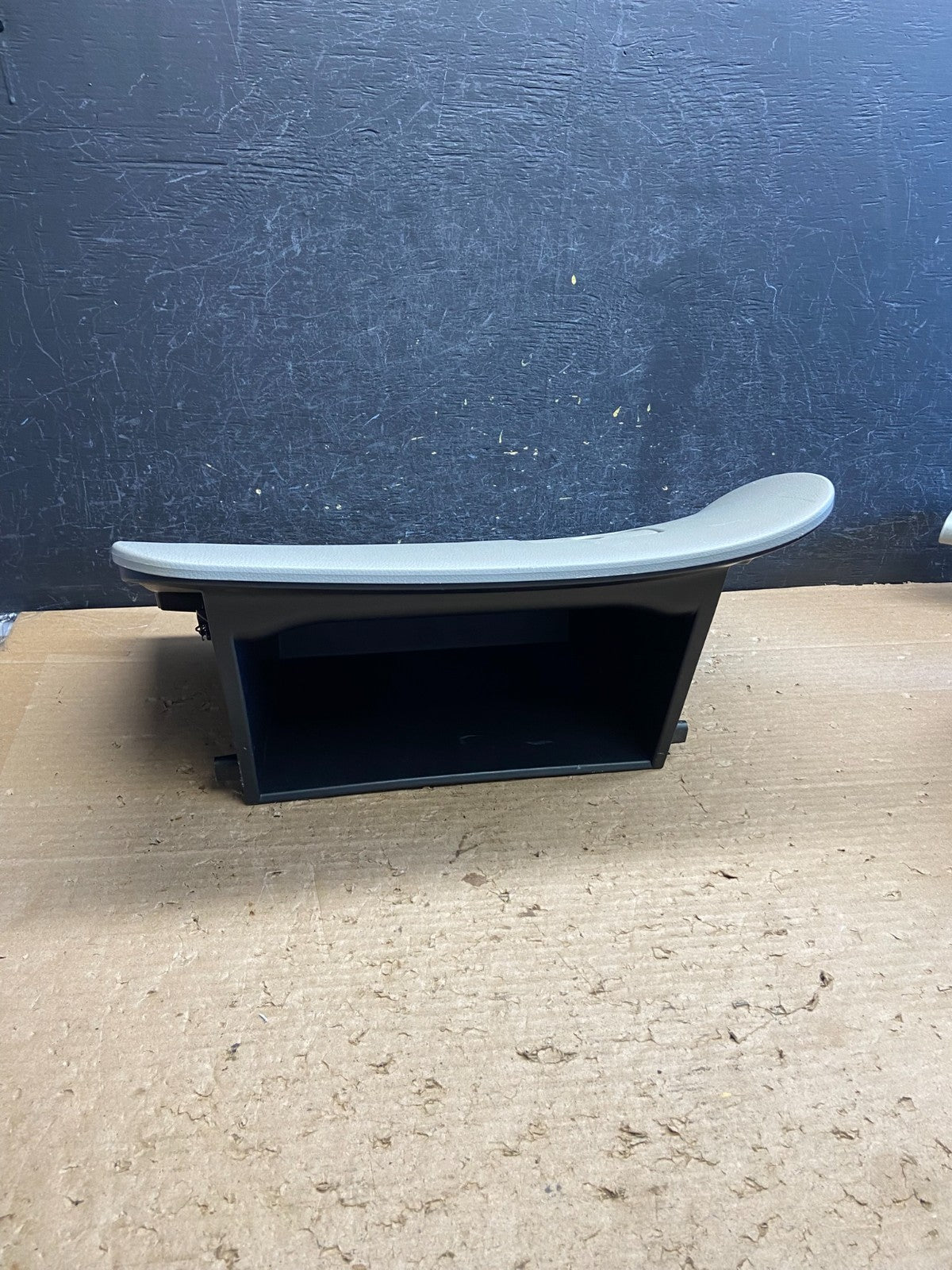 2011-2017 Nissan Quest Front Right Passenger Storage Glove Box AG8691 DG3