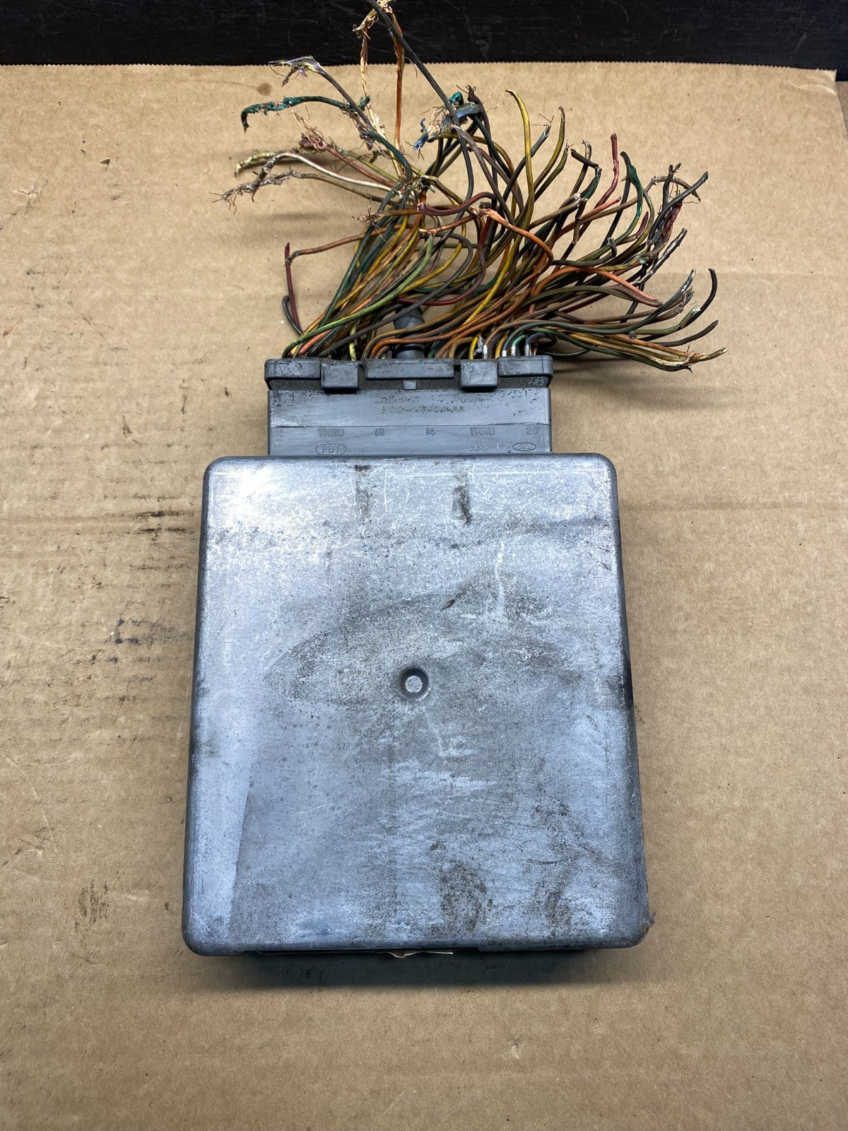 2002 Ford E-Series 5.4L Van Engine Control ECU Computer 2C2A-12A650-LE AF8893 DG0
