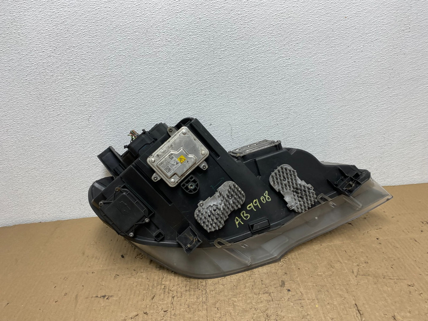 2011 to 2013 BMW X5 Left Driver LH Side Headlight Xenon HID OEM AB9908 DW7