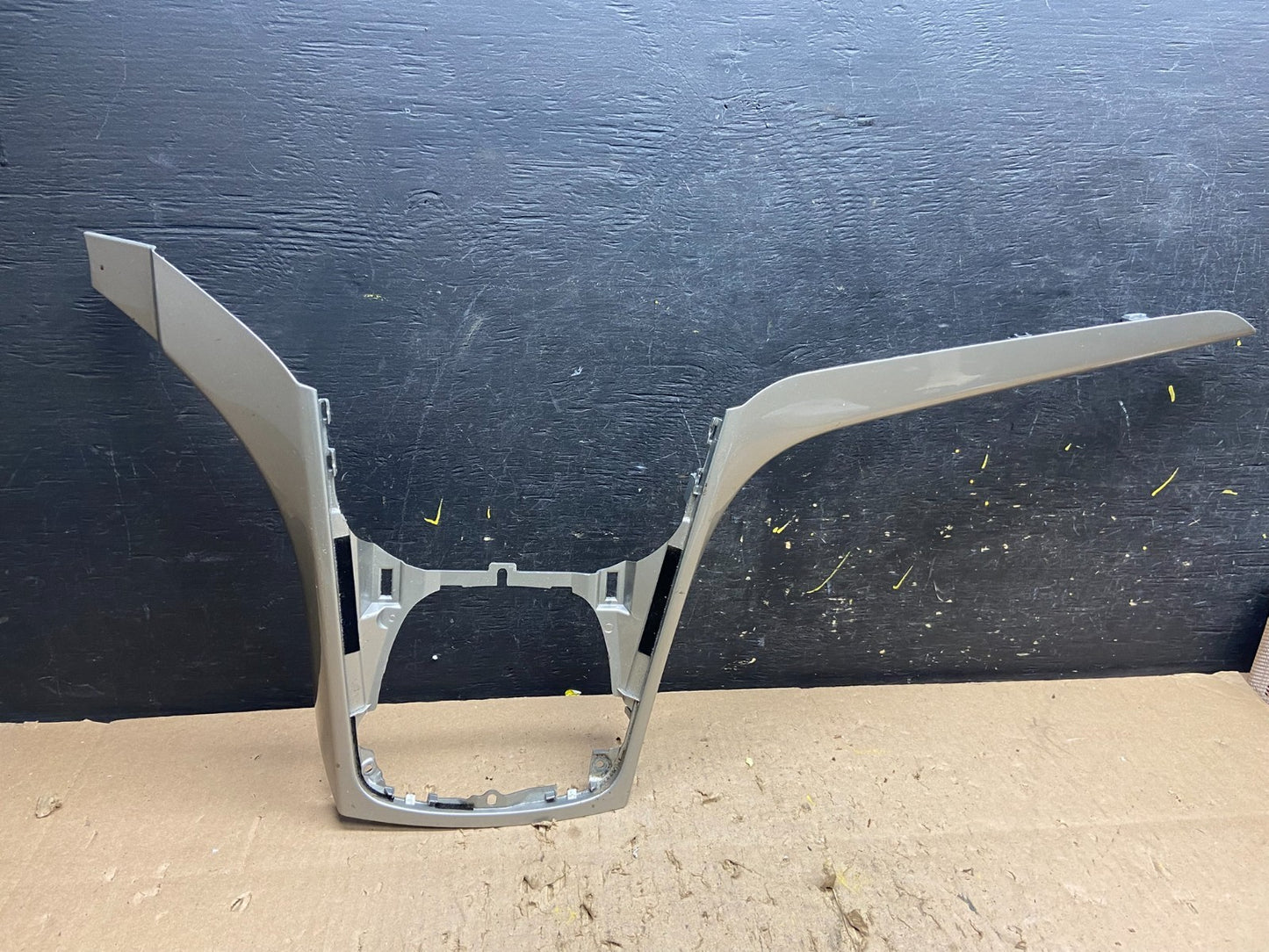 2013-2016 Ford Escape Center Dash Radio Gear Shifter Panel Bezel Trim t8961 DG0