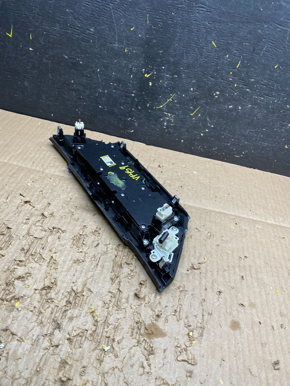 2013 to 2018 Nissan Pathfinder Radio Audio Information Control OEM V7459 DG3