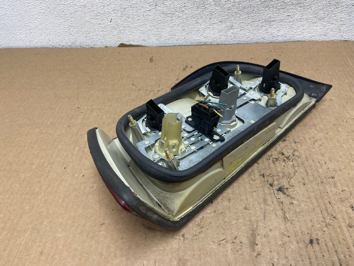 1992 to 1998 BMW 3-Series E36 M3 Coupe Right Passenger RH Tail Light AG2327 LK4