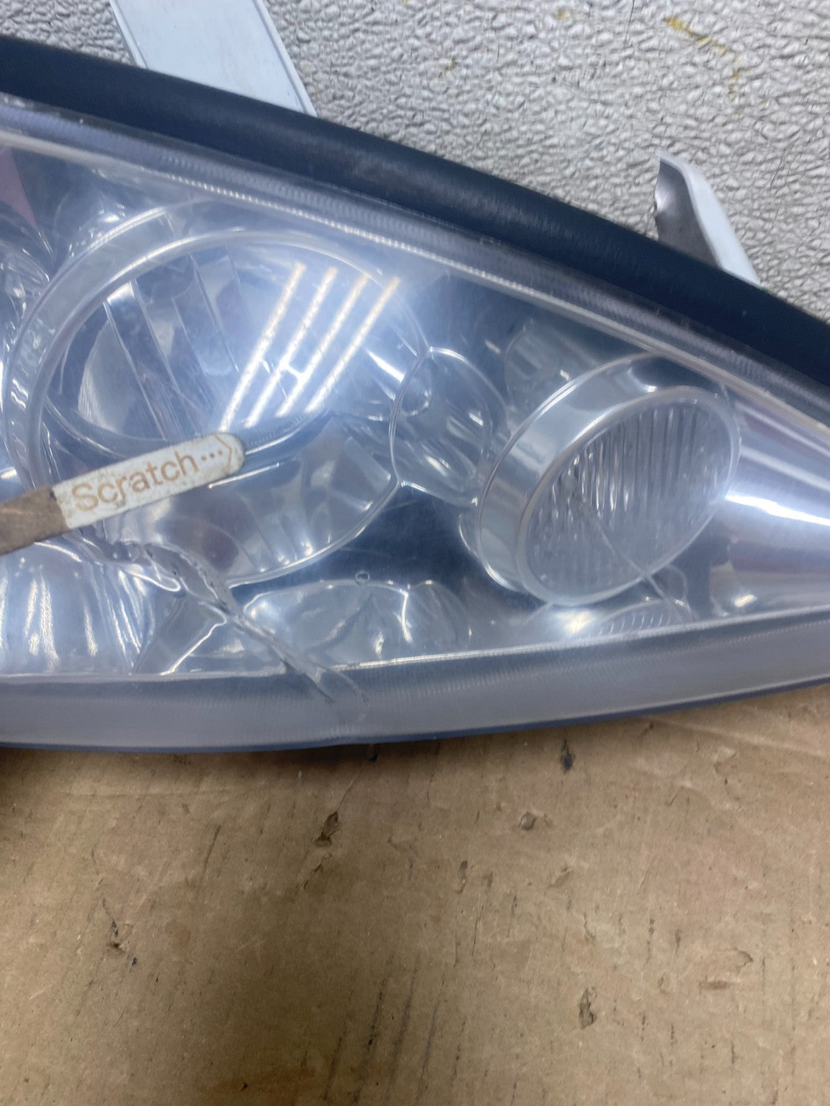 2005 to 2006 Toyota Camry Left+Right Side Set Halogen Headlights U2884 DW4