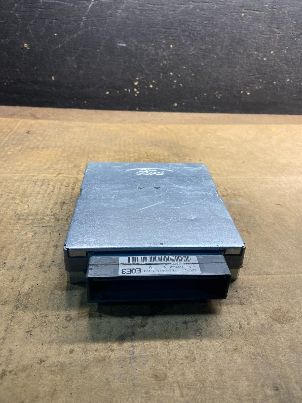 1999 2000 Ford Explorer Engine Control Unit ECU Computer Module Y4639  DG0