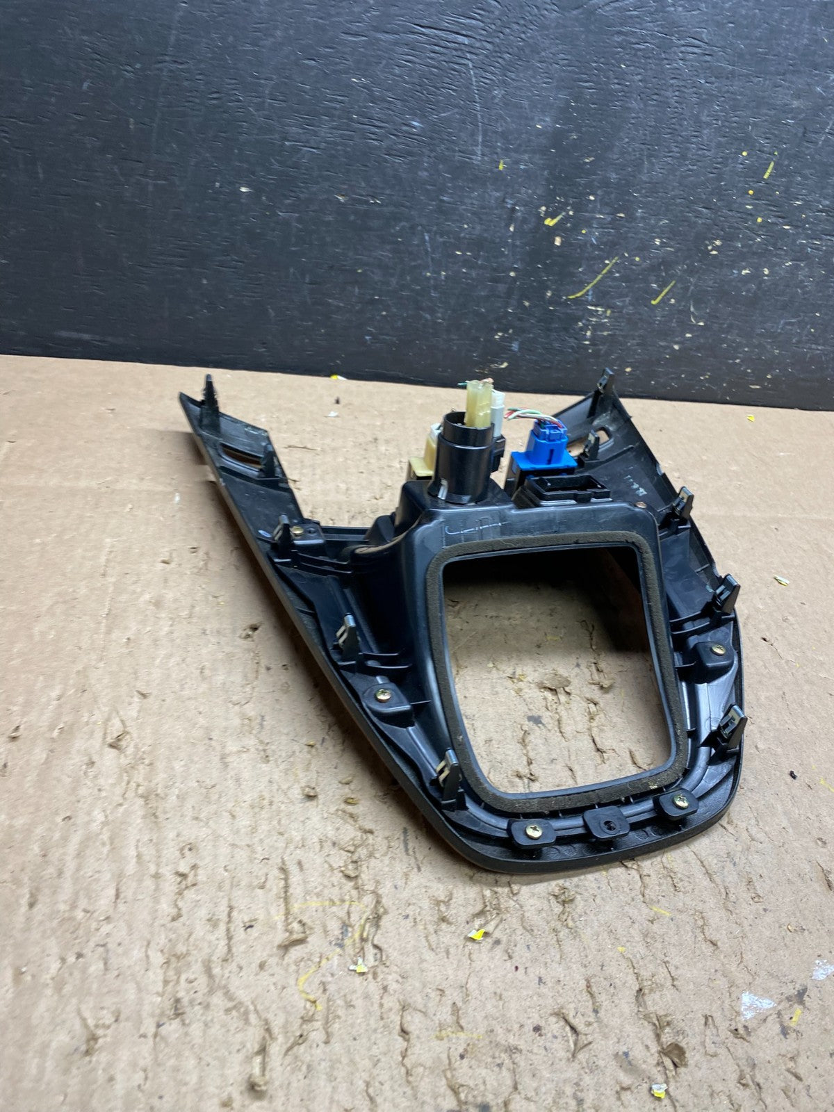 1999 to 2003 Lexus RX300 dash Console Center Shifter Floor Bezel T6413 DG3