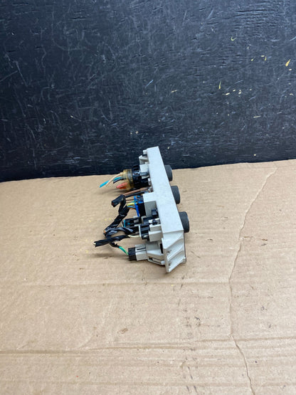 2008-2010 Chevrolet Express 1500 2500 3500 Climate Control Panel af1910 DG1