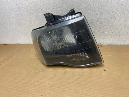 2007 to 2014 Ford Expedition Right Passenger RH side Headlight Halogen AG8117 DW2