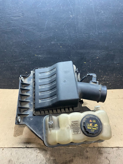 2011-2016 Ford F250 F350 Engine Coolant Reservoir Tank Air Cleaner Box X3175  DG0