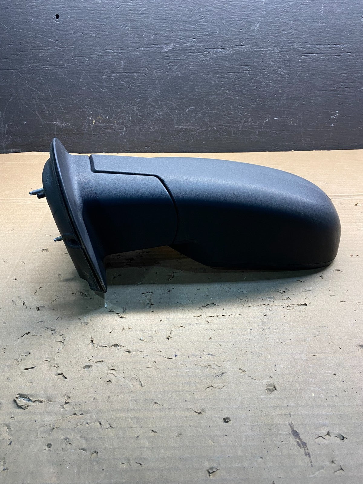 2007 to 2013 Chevrolet Tahoe Silverado Suburban Left Driver Mirror AC8821 DG1